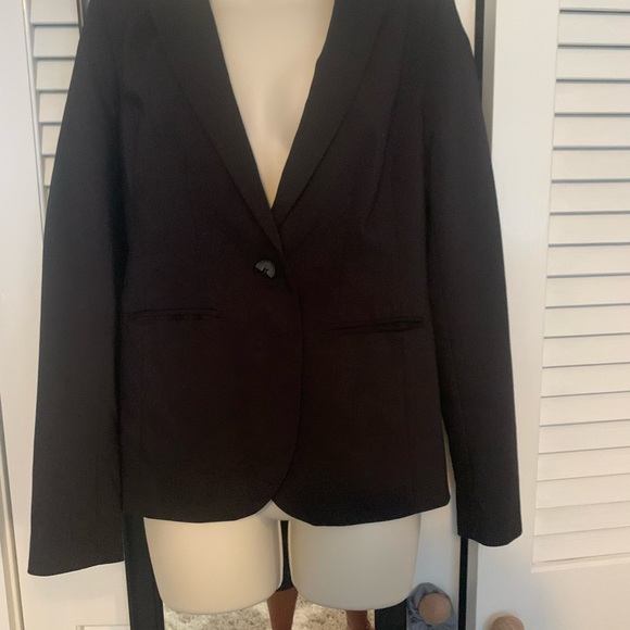 Apt 9 black blazer size 4 - Picture 2 of 4